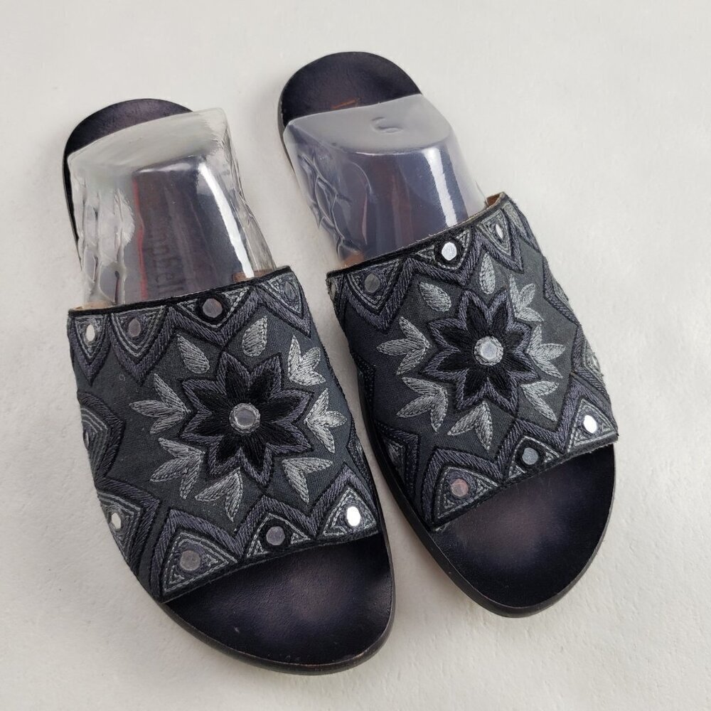 Jeffrey Campbell Embroidered Slide Sandal Womens 9 Black Leather Floral Slip On